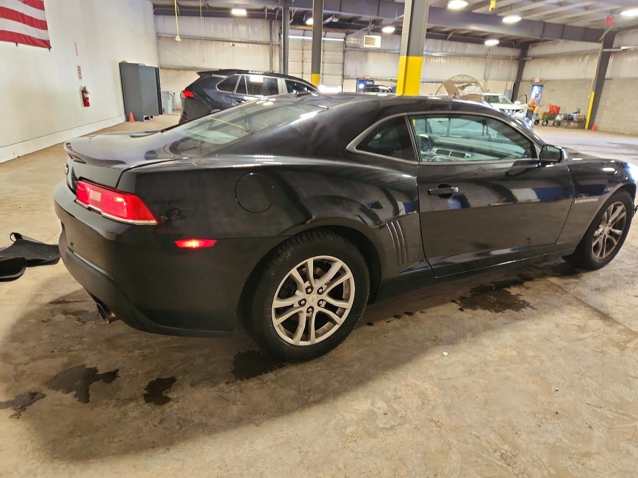 2015 Chevrolet Camaro Ls - Фото 3