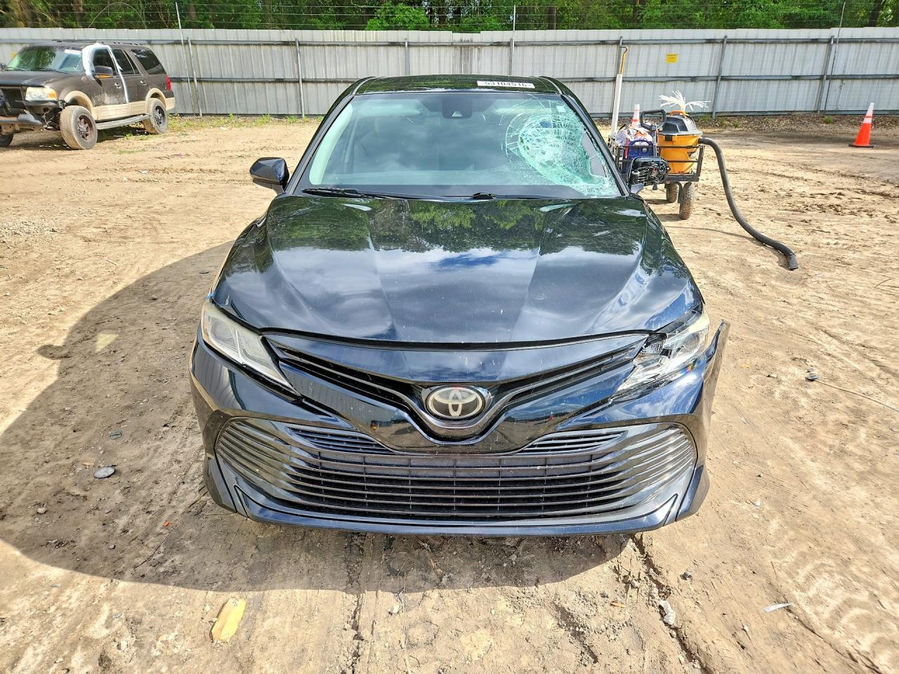 2019 Toyota Camry L - Image 5