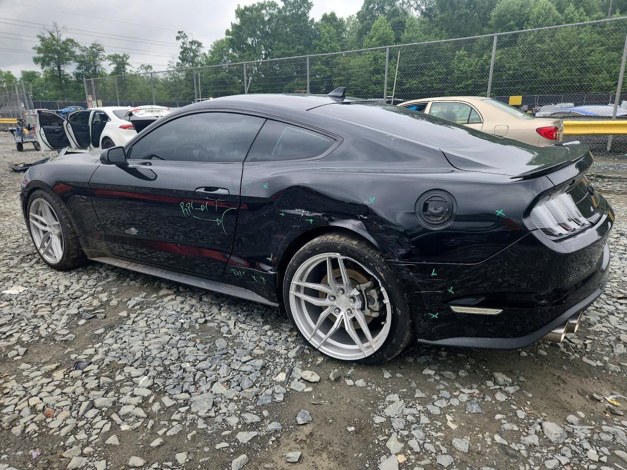 2022 Ford Mustang Gt - Image 2