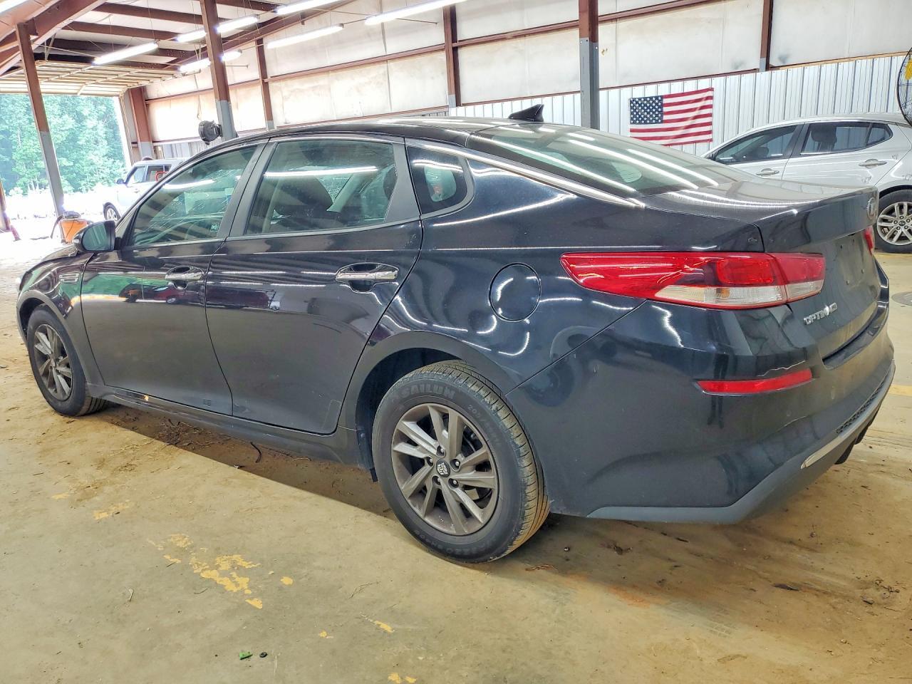 2020 Kia Optima Lx - Фото 2