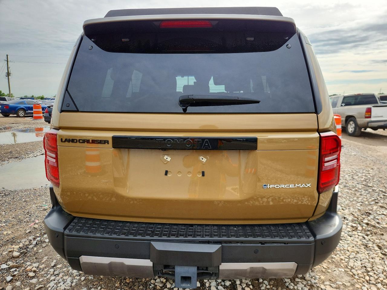 2024 Toyota Land Cruiser First Edition - Фото 6