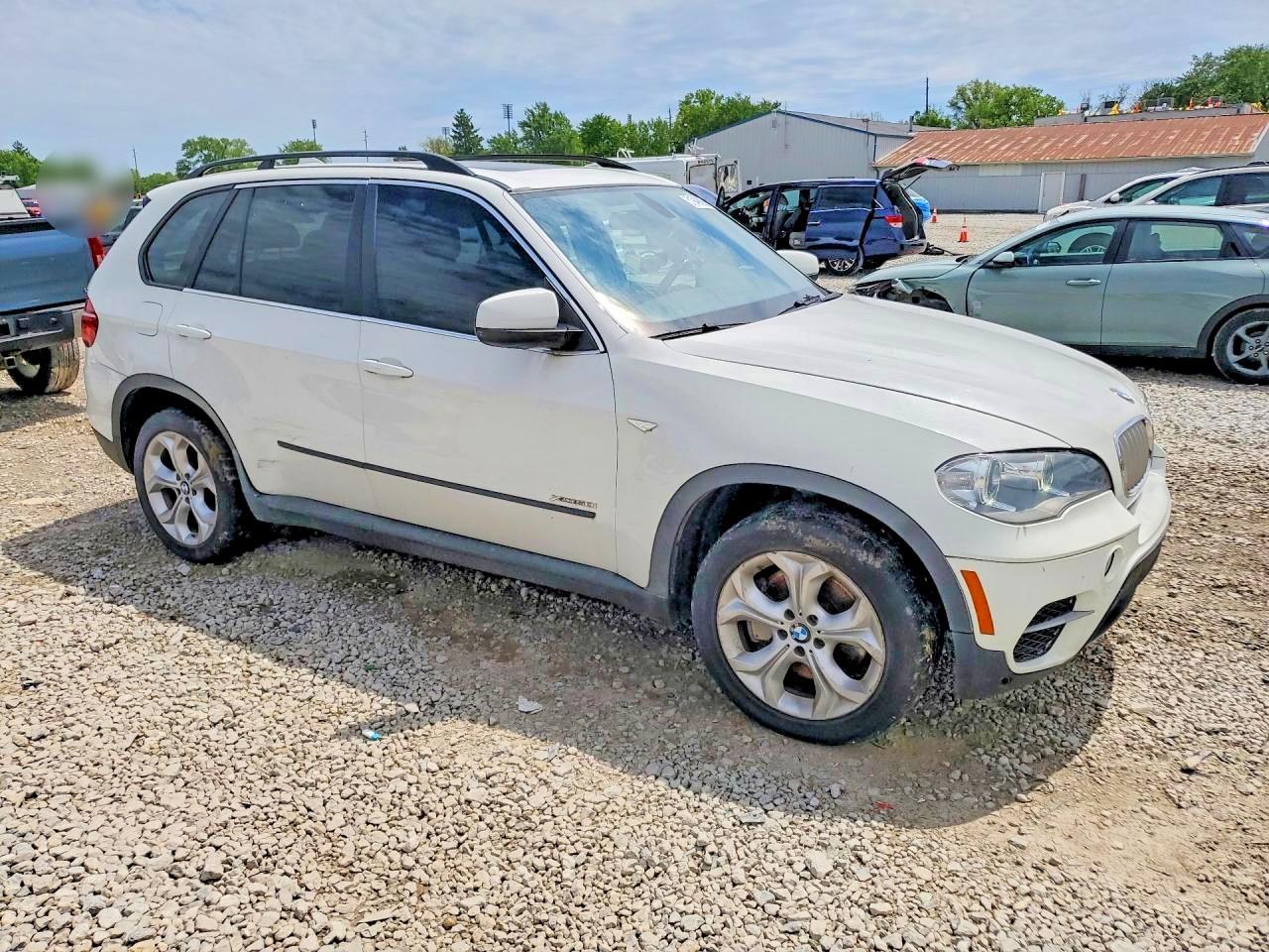 2013 BMW X5 xDrive50I - Фото 4
