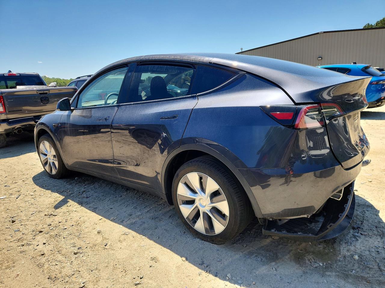 2024 Tesla Model Y - Image 2