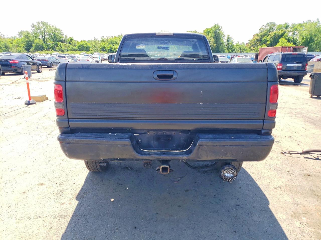 1999 Dodge Ram 2500 - Фото 6