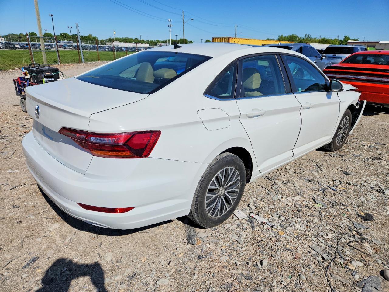 2019 Volkswagen Jetta S - Фото 3