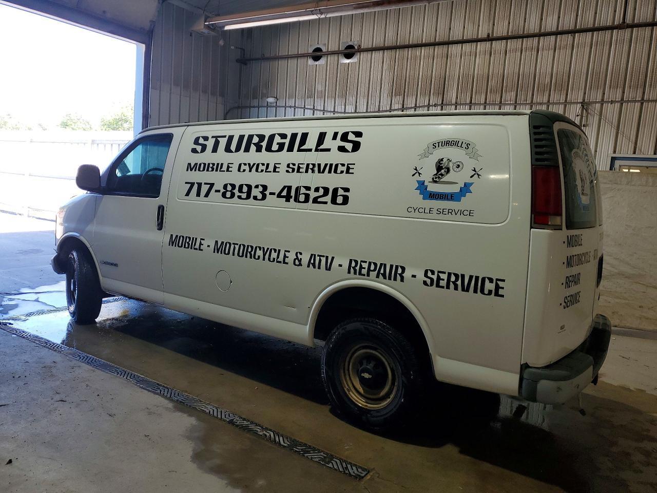 1997 Chevrolet Express G3500 - Фото 2