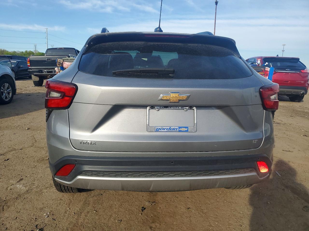 2025 Chevrolet Trax 1Lt - Image 6