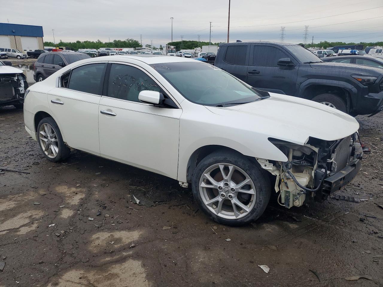 2013 Nissan Maxima S - Image 4