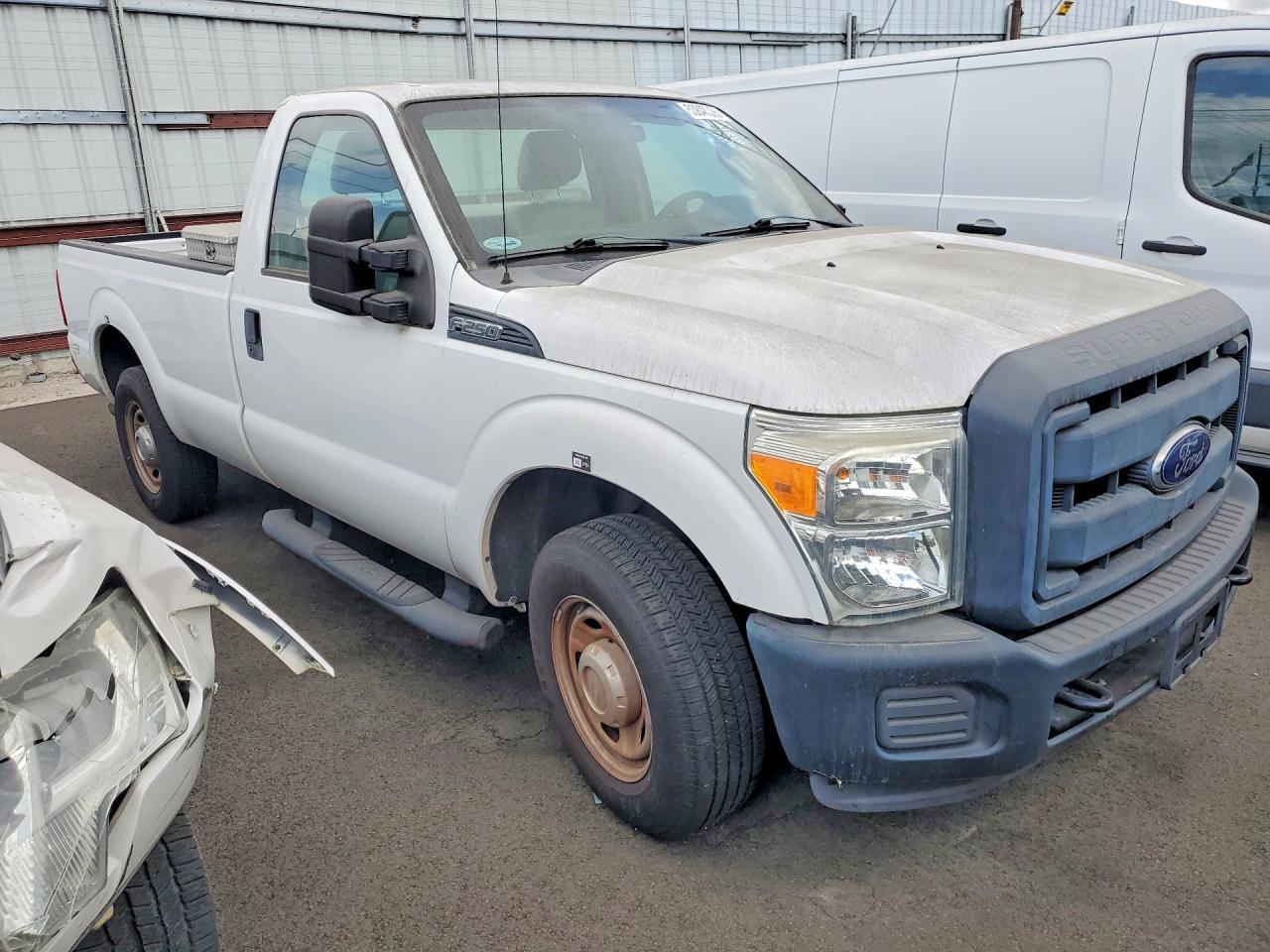 2013 Ford F250 Super Duty - Фото 4