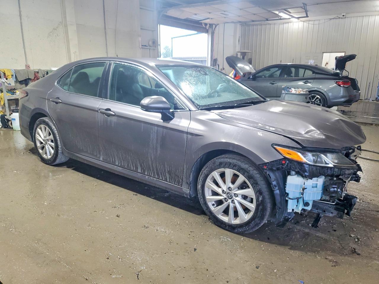 2023 Toyota Camry Le - Image 4