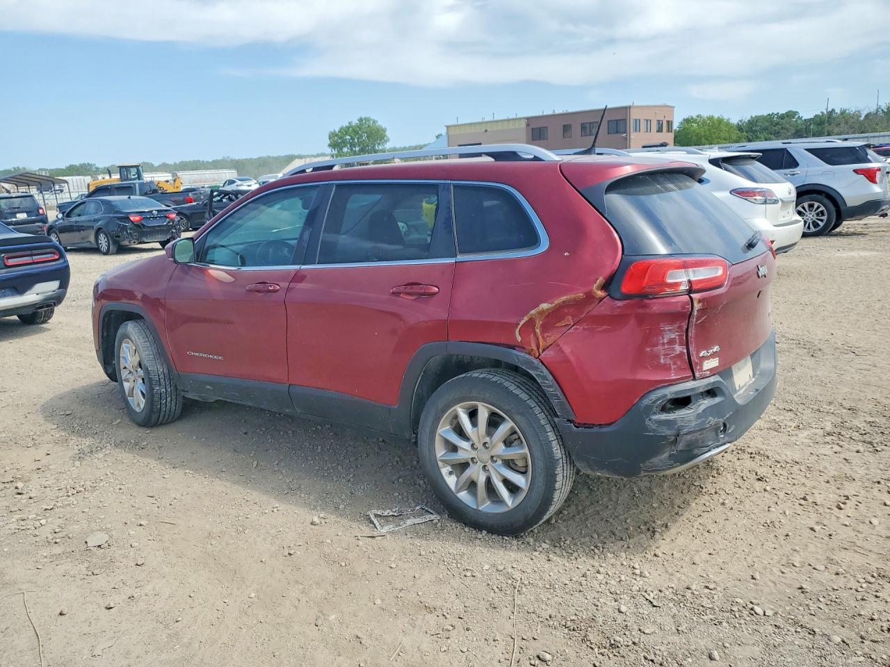 2016 Jeep Cheeroke - Фото 2