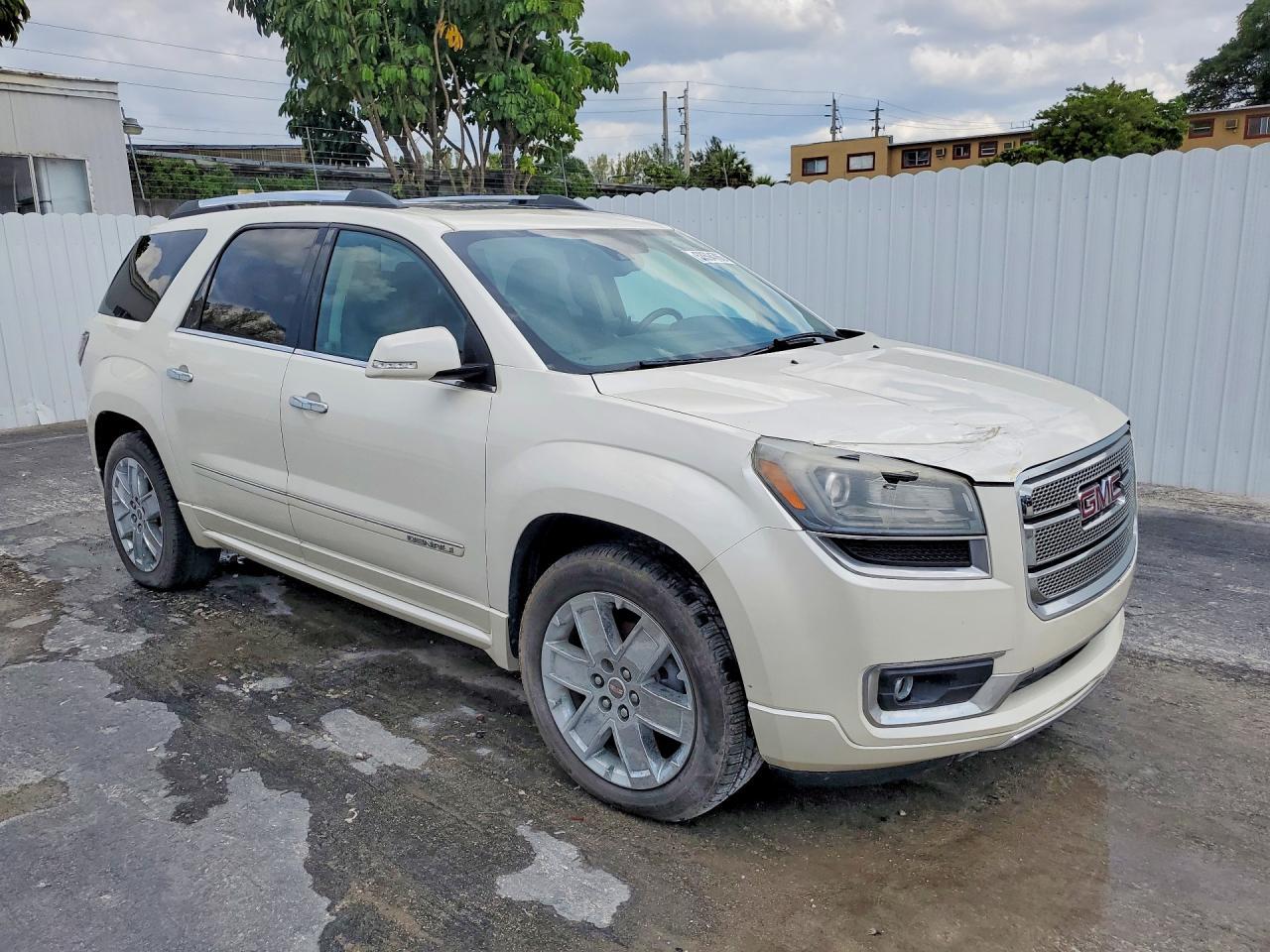 2015 GMC Acadia Denali - Фото 4