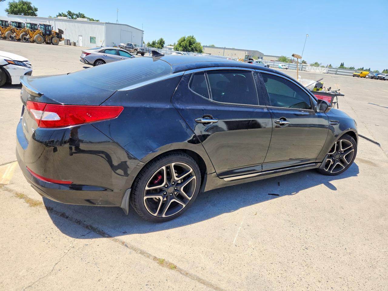 2013 Kia Optima Sx - Image 3