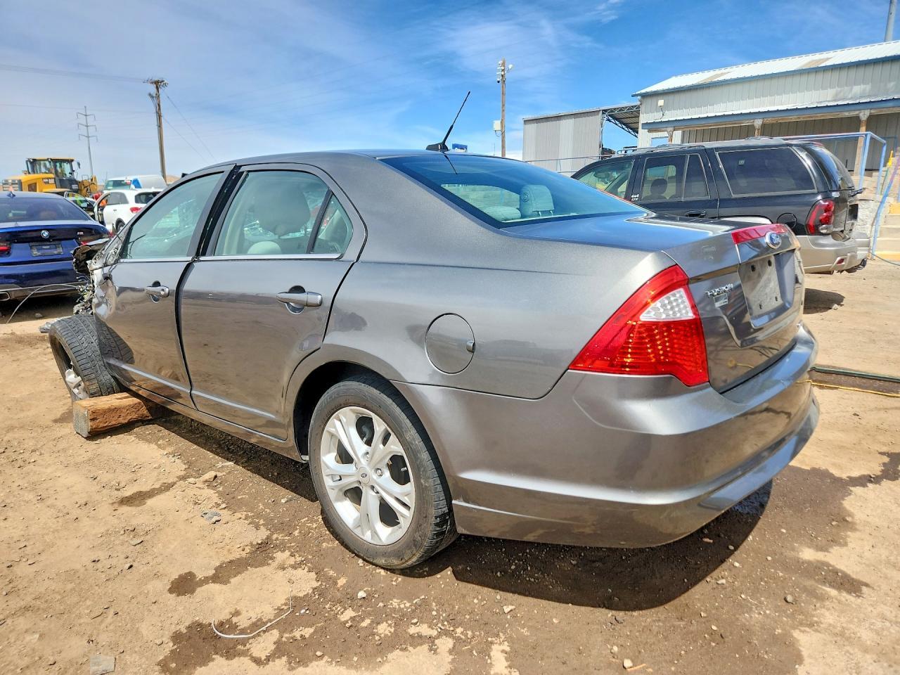 2012 Ford Fusion Se - Image 2