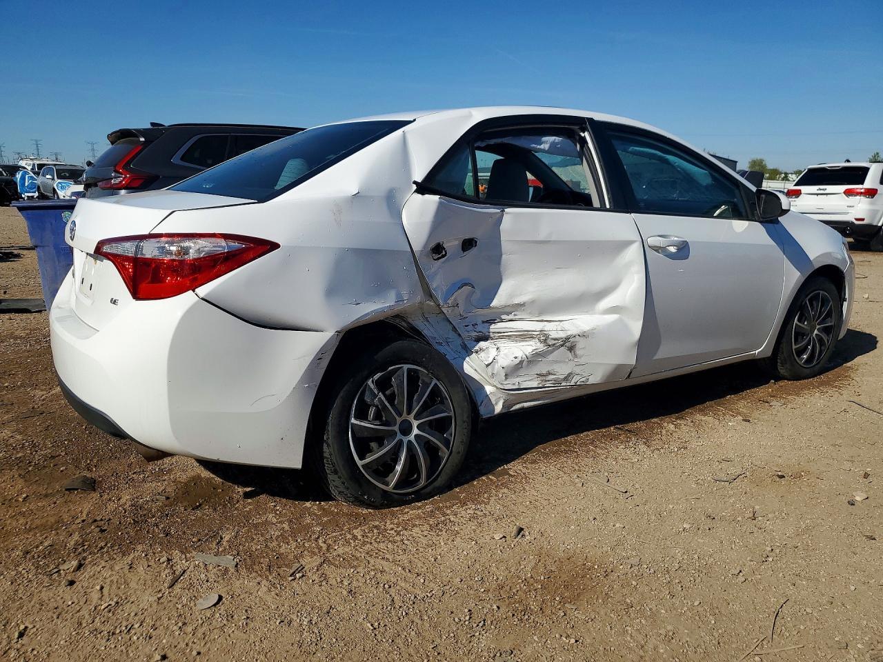 2016 Toyota Corolla Le - Фото 3