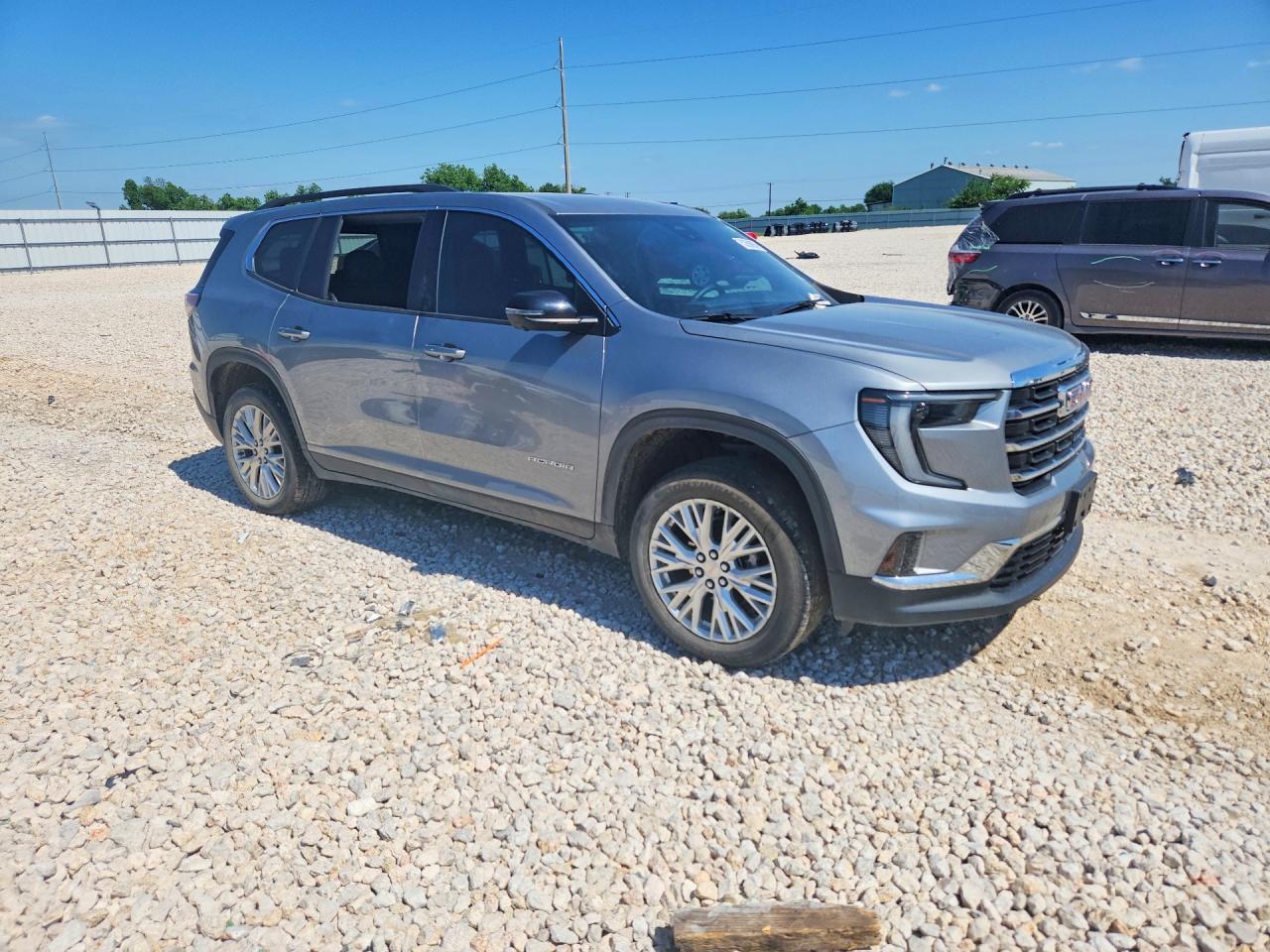 2024 GMC Acadia Uplevel - Image 4