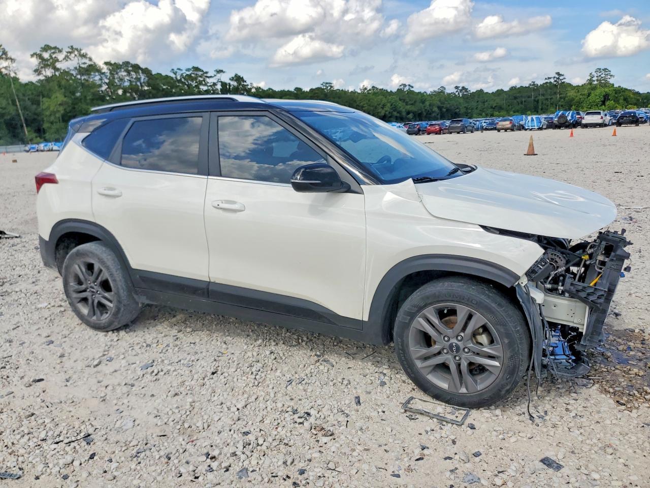 2022 Kia Seltos S - Фото 4