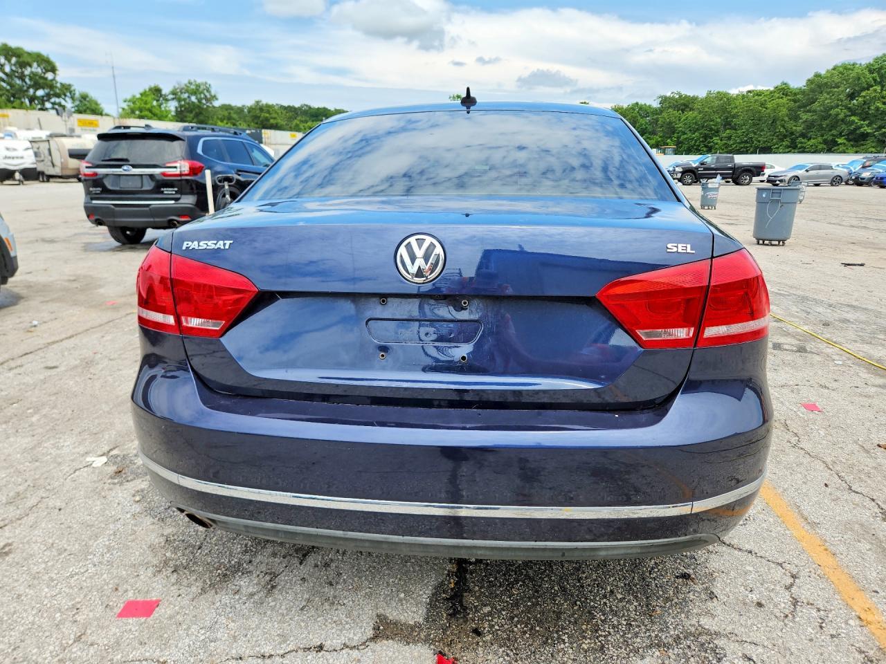 2013 Volkswagen Passat Sel - Фото 6