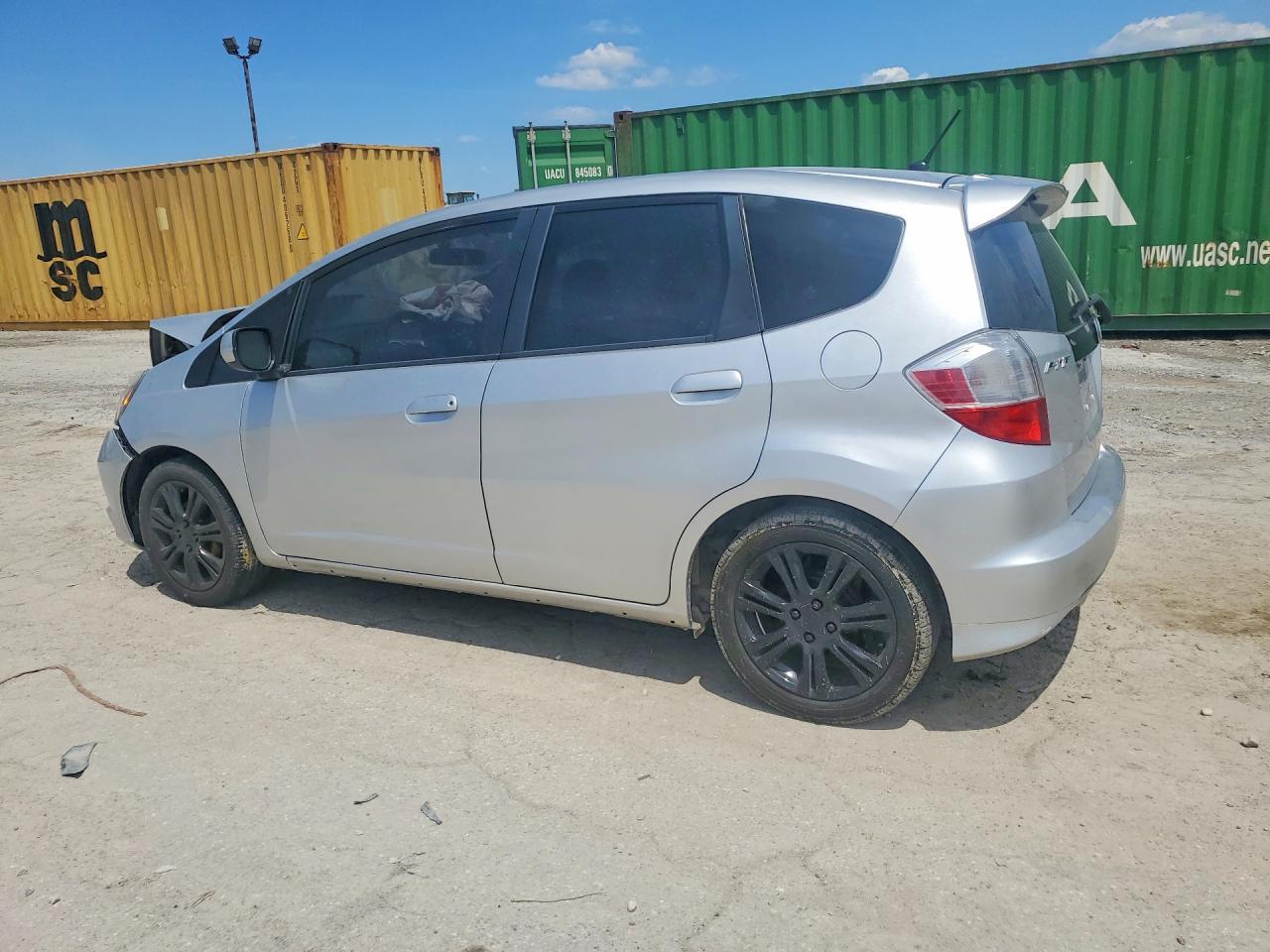 2011 Honda Fit Sport - Фото 2