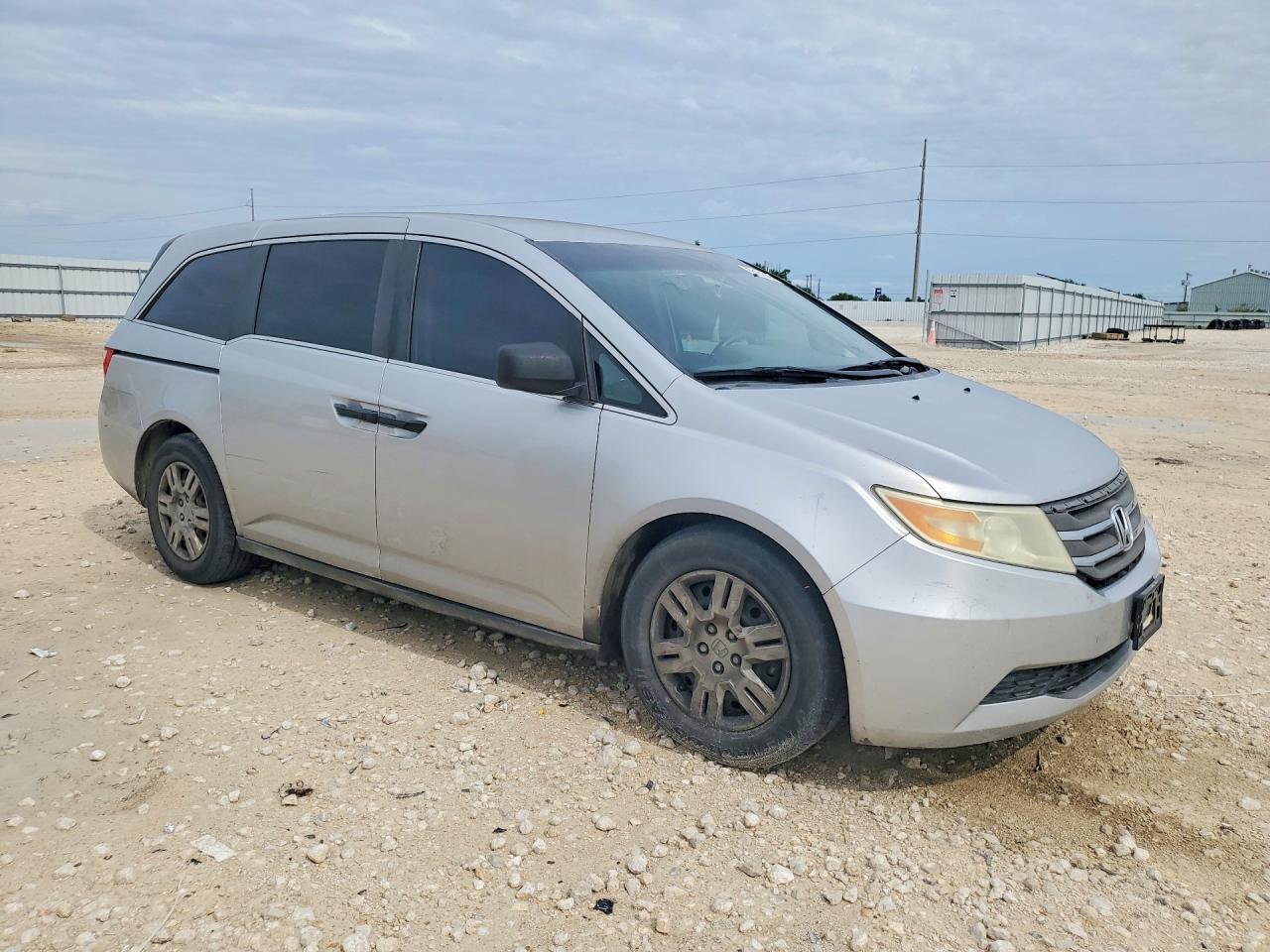 2011 Honda Odyssey Lx - Фото 4