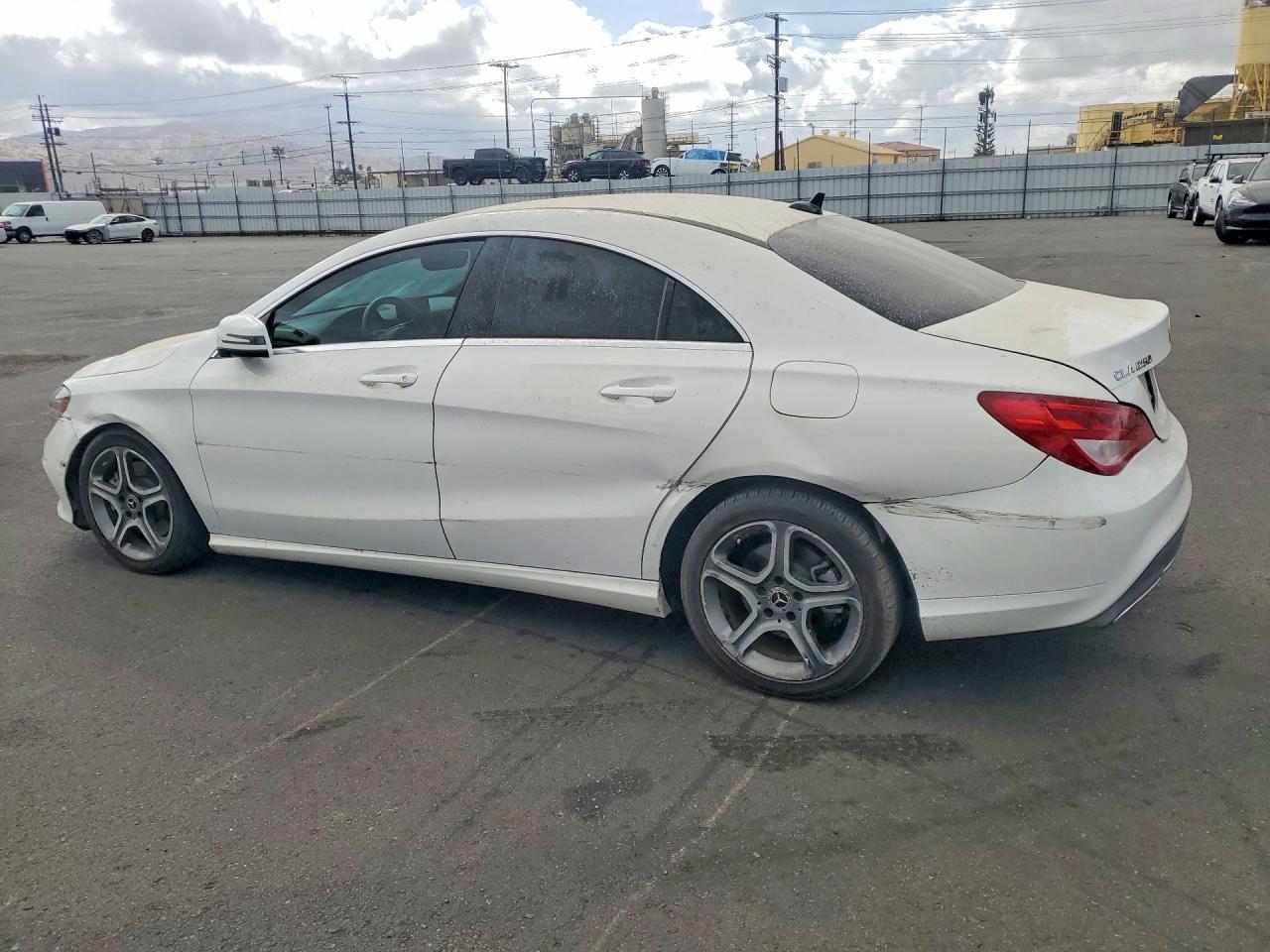 2019 Mercedes-Benz Cla 250 - Фото 2