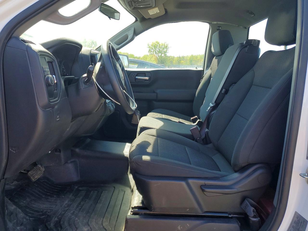 2020 Chevrolet Silverado C1500 - Фото 7