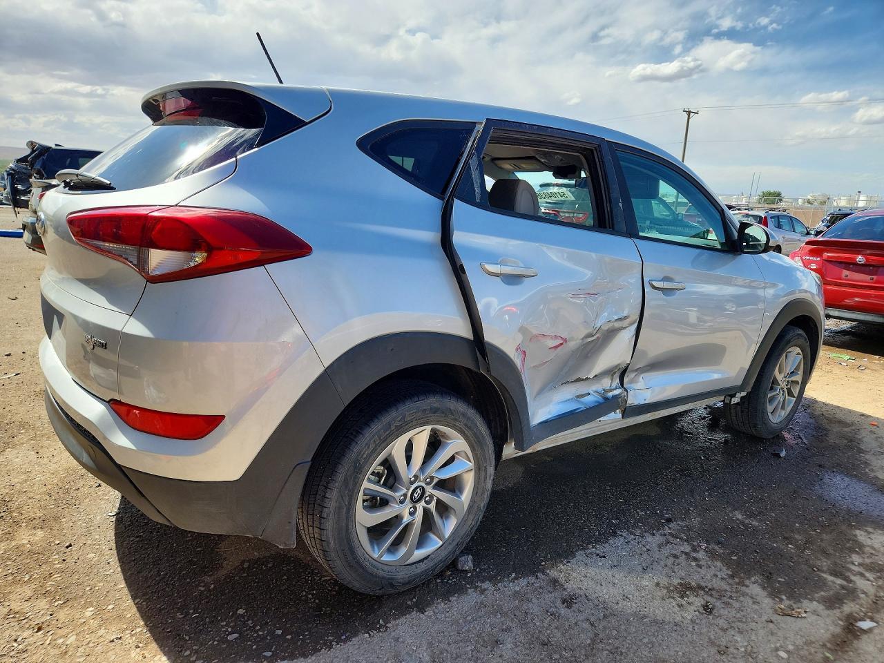 2017 Hyundai Tucson Se - Фото 3