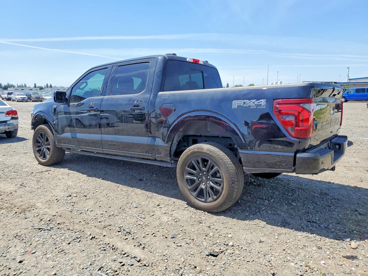 2024 Ford F150 Platinum - Фото 2
