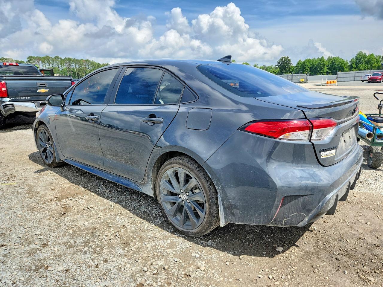 2025 Toyota Corolla Se - Image 2