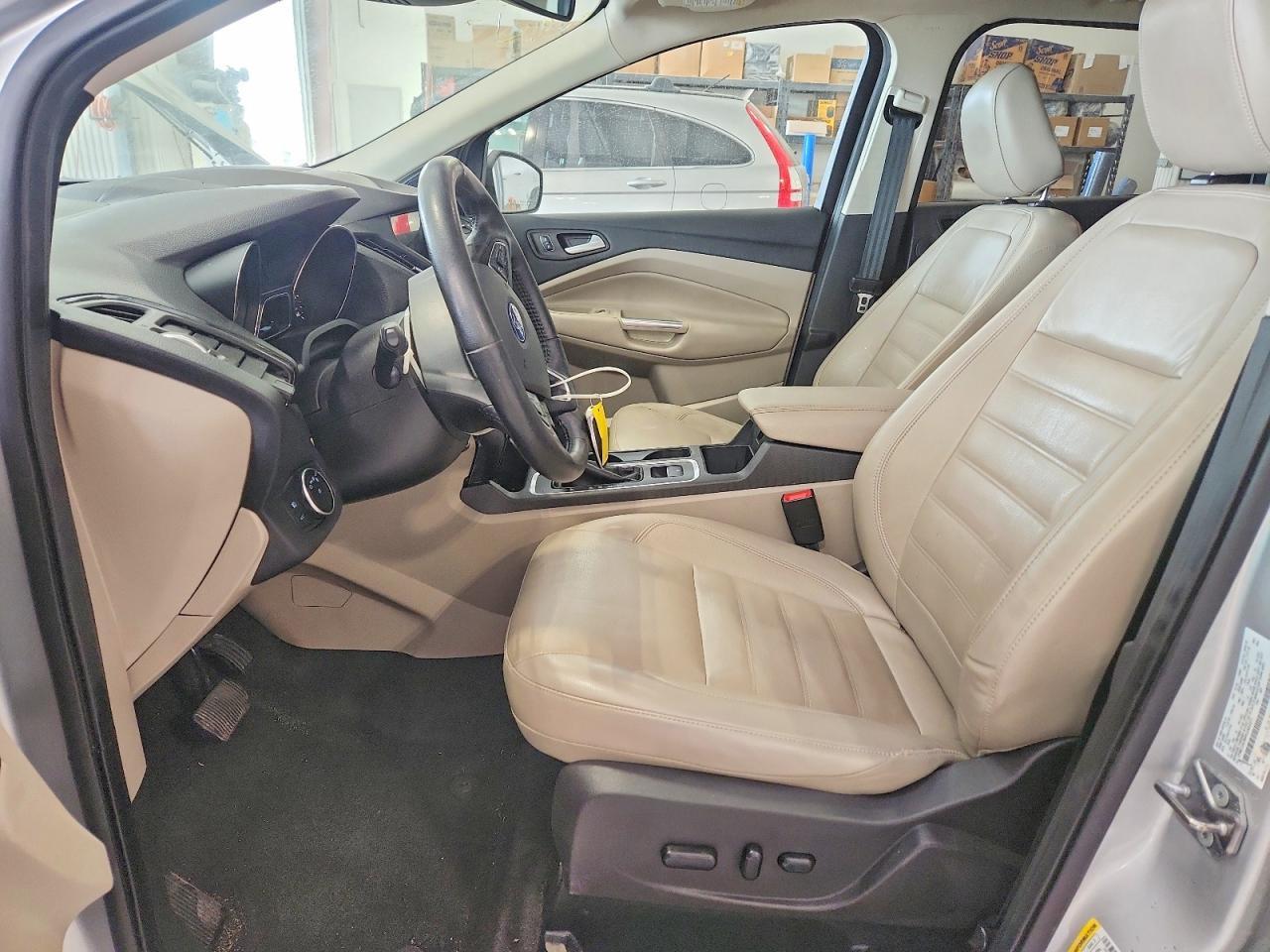2019 Ford Escape Titanium - Image 7