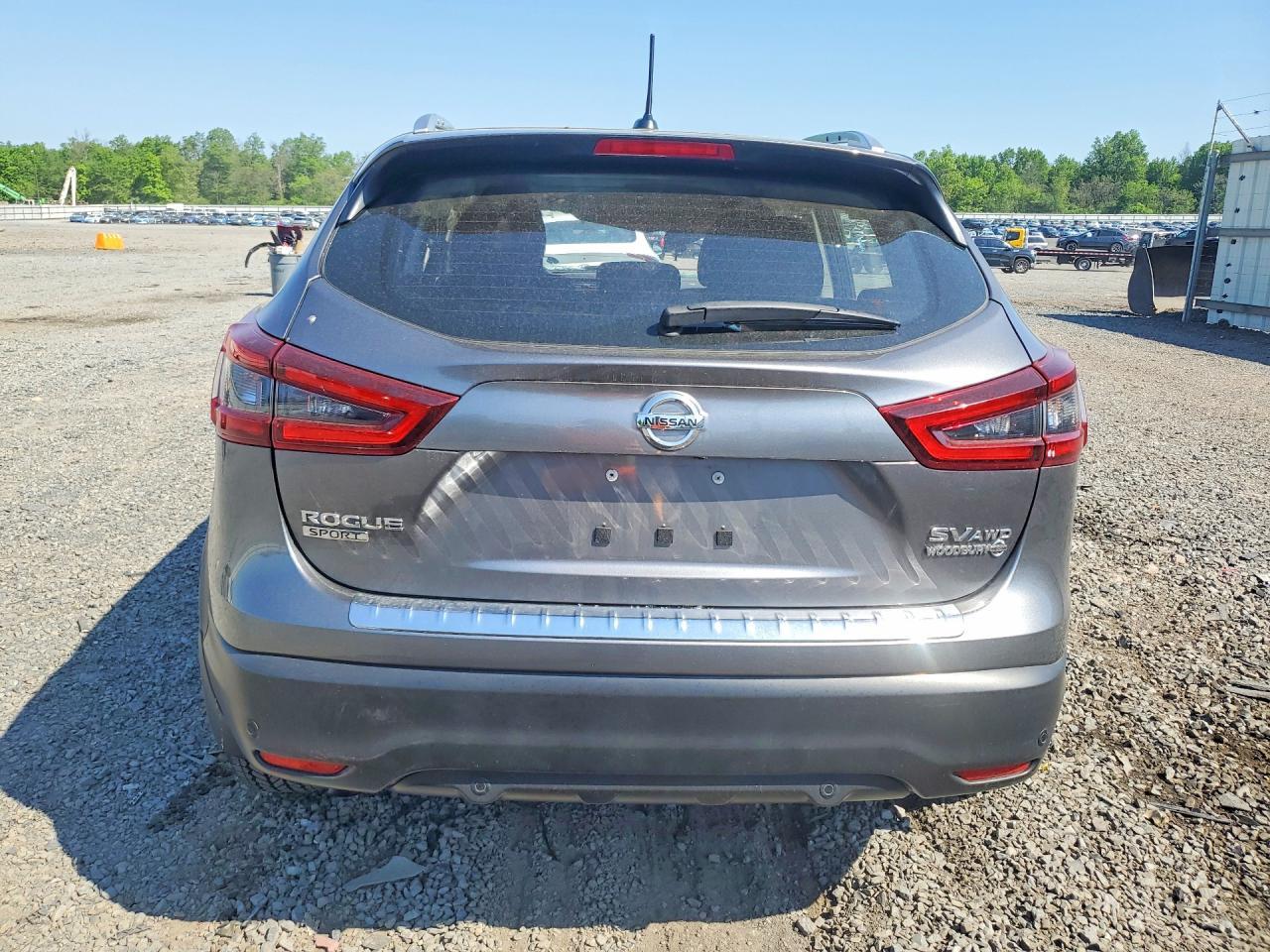 2022 Nissan Rogue Sport Sv - Image 6