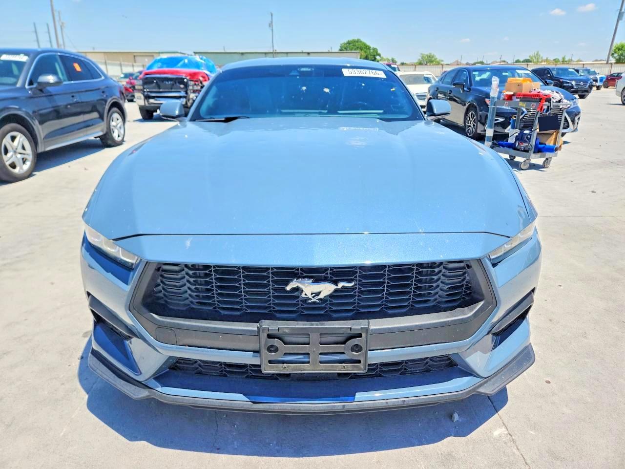 2024 Ford Mustang - Фото 5