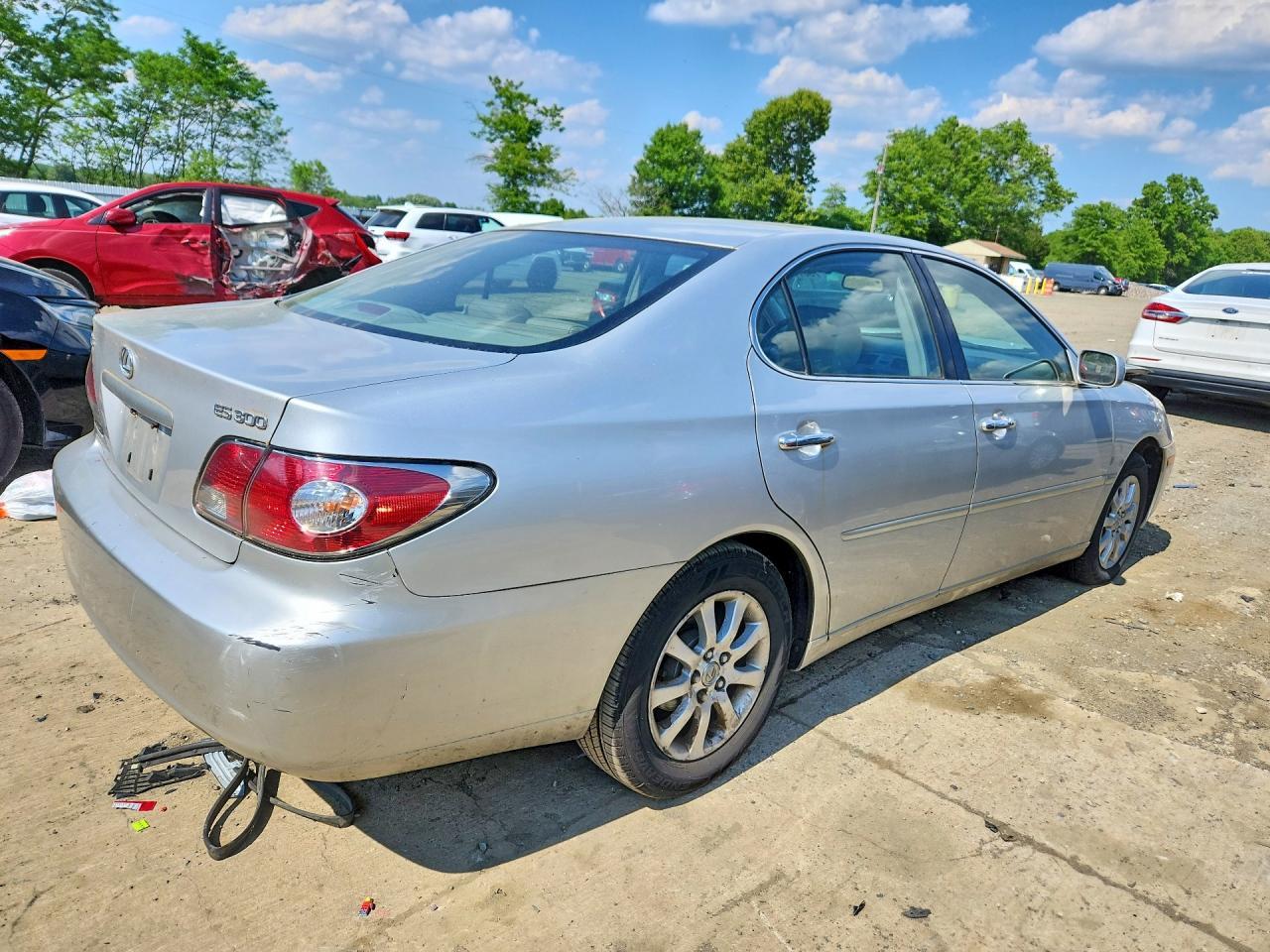 2003 Lexus Es 300 - Image 3