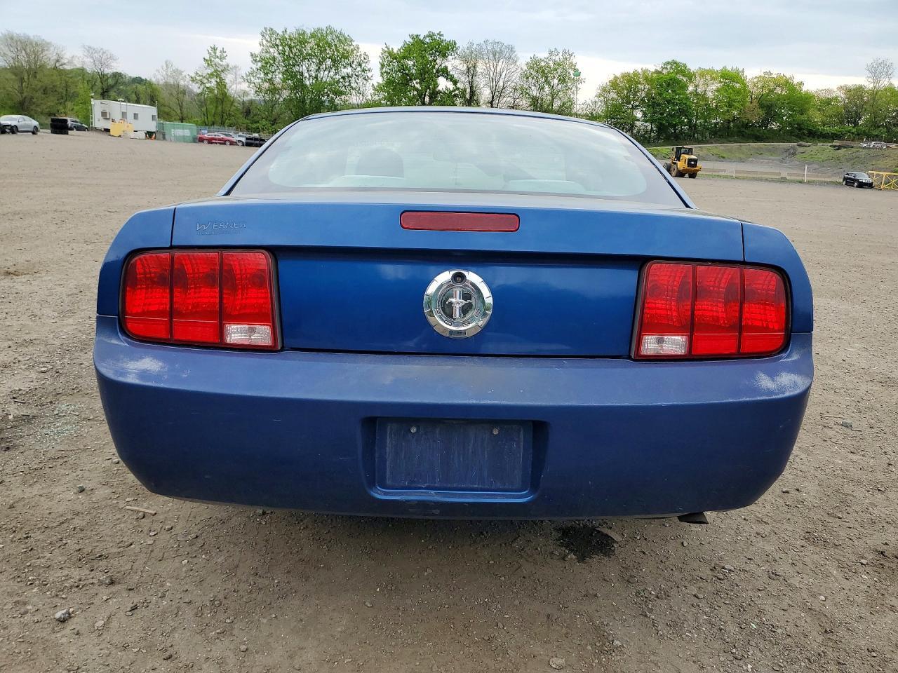 2008 Ford Mustang - Image 6