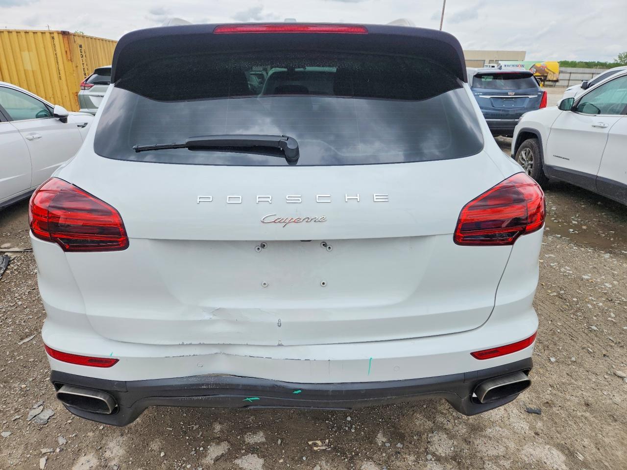 2016 Porsche Cayenne - Image 6