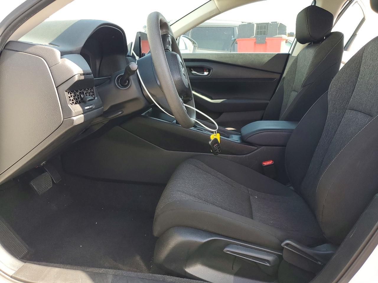 2025 Honda Accord Lx - Фото 7