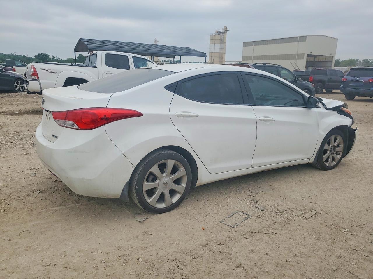 2013 Hyundai Elantra Limited - Фото 3
