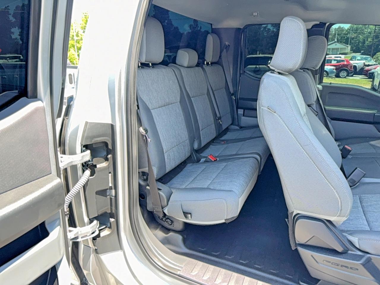 2023 Ford F150 Super Cab - Image 6