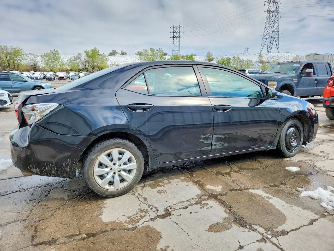 2015 Toyota Corolla Le - Фото 3