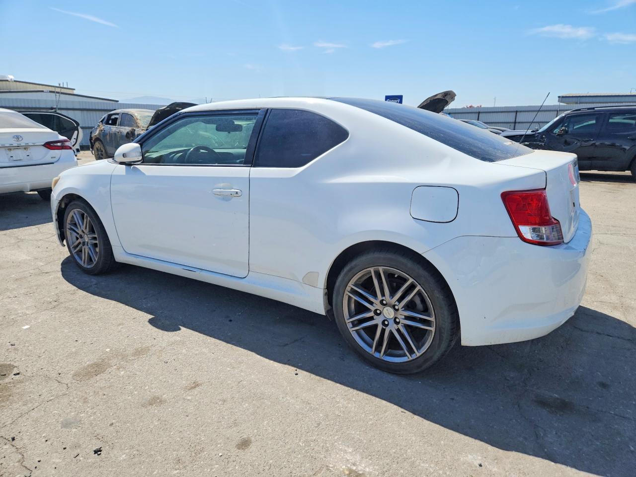 2012 Scion Tc Base - Фото 2