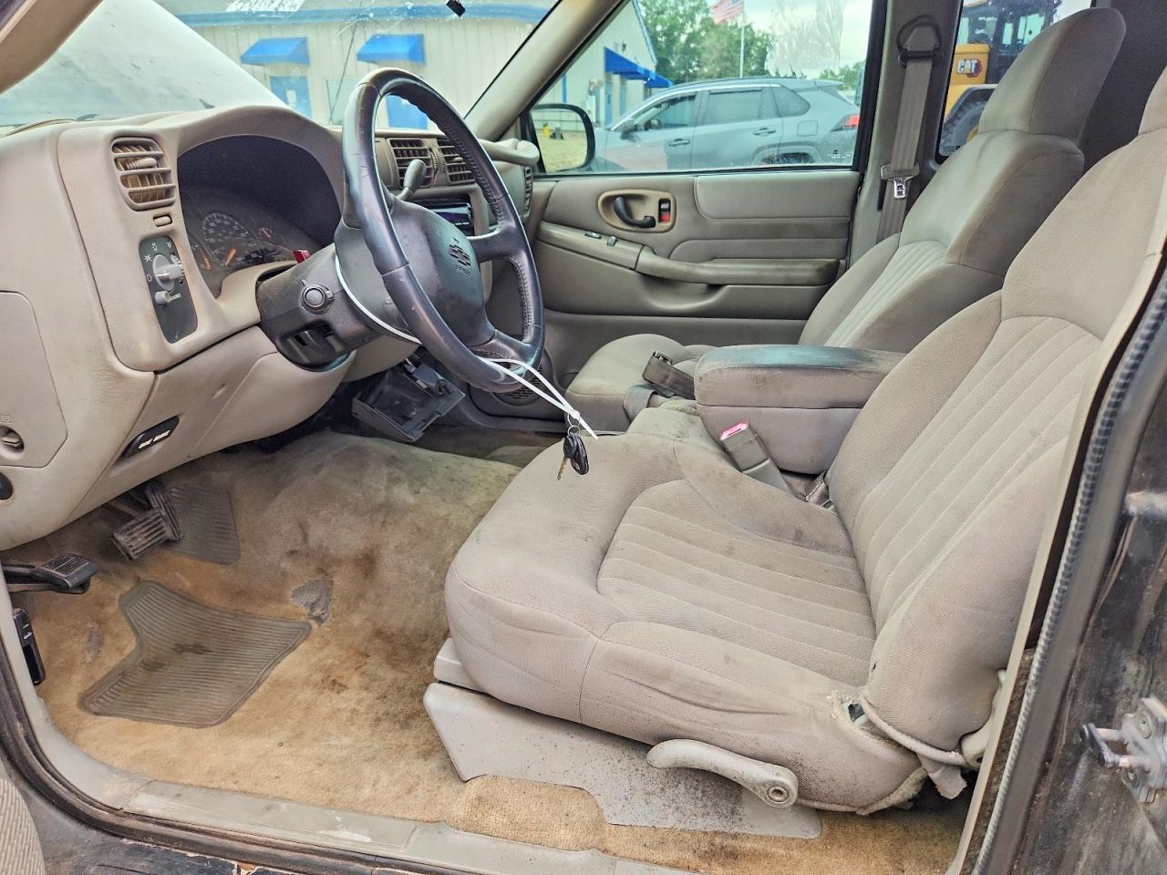 2003 Chevrolet S Truck S10 - Image 7