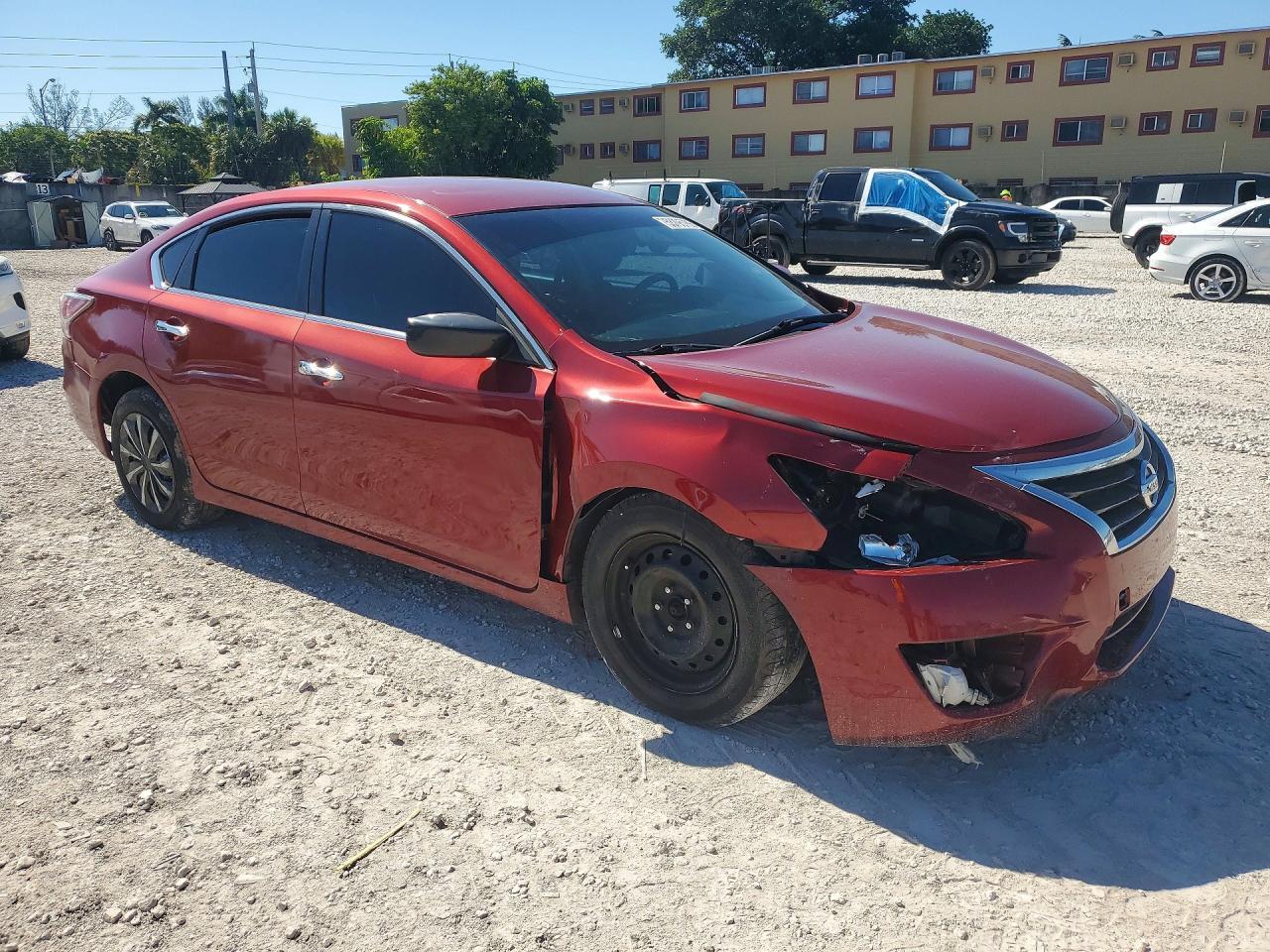 2015 Nissan Altima 2.5 S - Фото 4