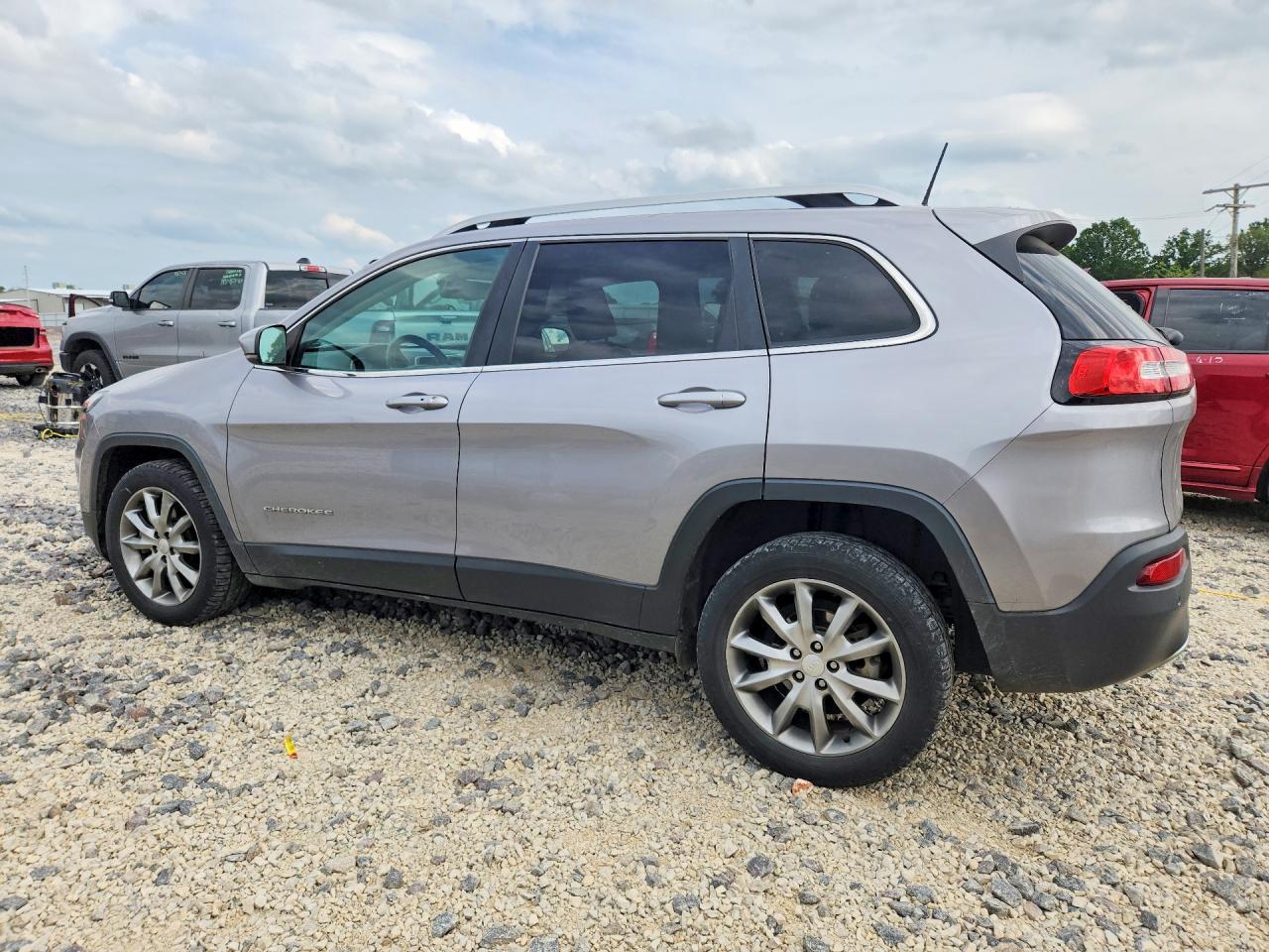 2018 Jeep Cherokee Limited - Фото 2