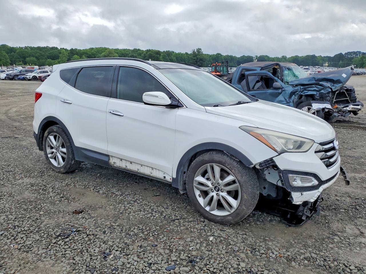 2016 Hyundai Santa Fe - Фото 4