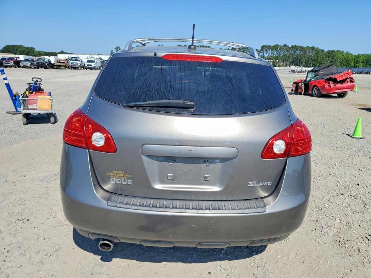 2010 Nissan Rogue S - Фото 6