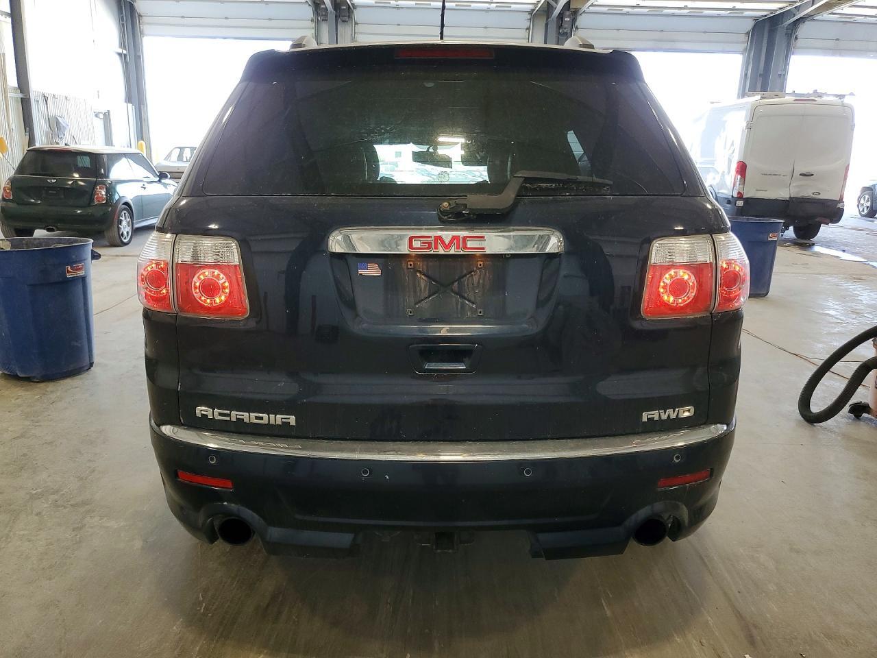 2012 GMC Acadia Denali - Image 6