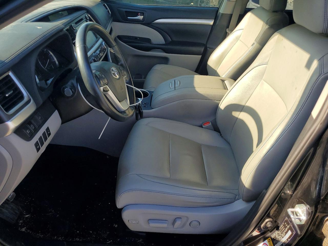 2019 Toyota Highlander Xle - Фото 7