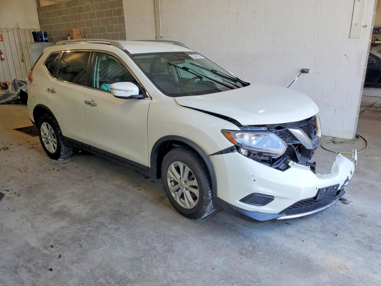 2016 Nissan Rogue Sv - Image 4