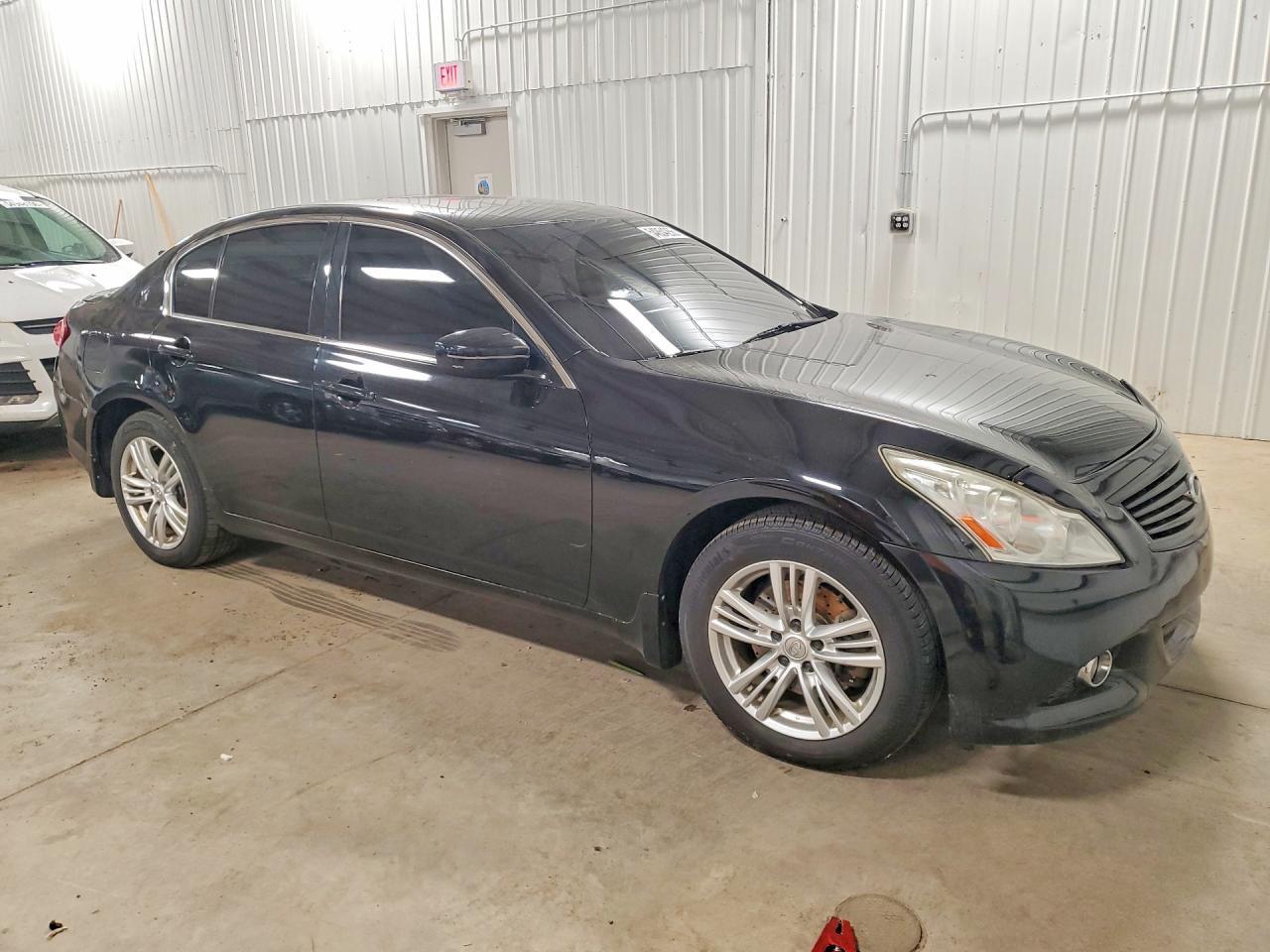 2013 Infiniti G37 Sedan X - Фото 4