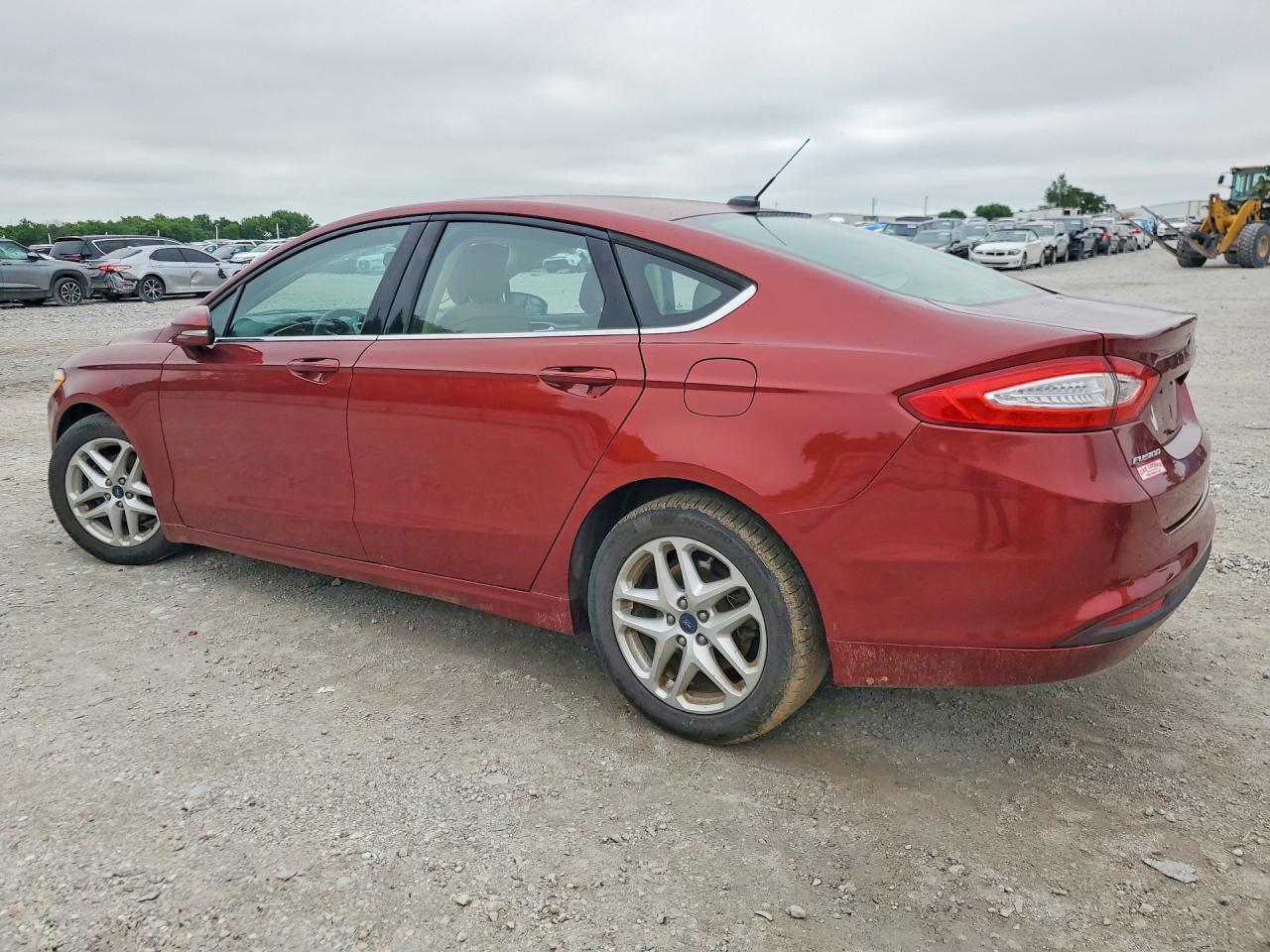2014 Ford Fusion Se - Фото 2
